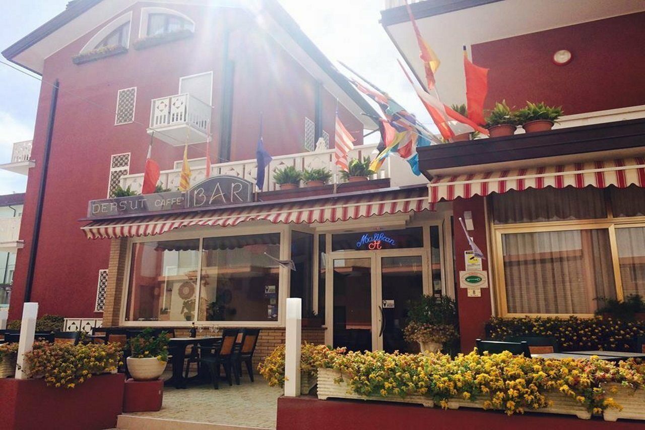 Hotel Malibran Lido di Jesolo Exterior photo